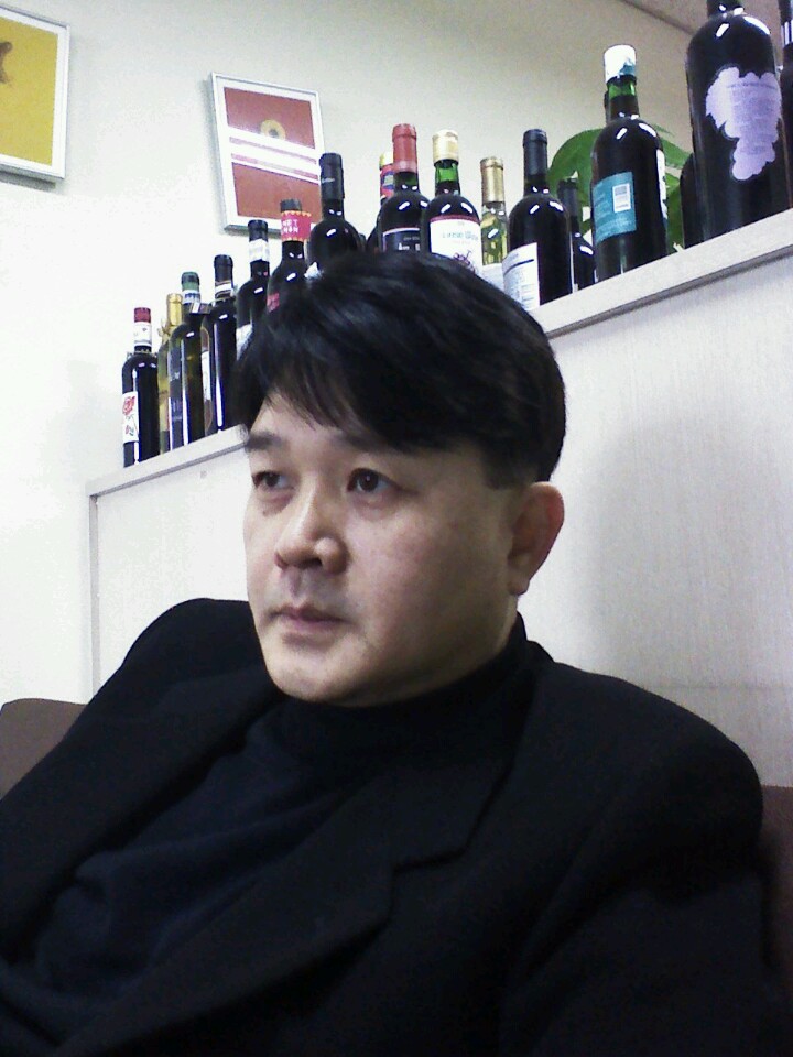 김경학 사진